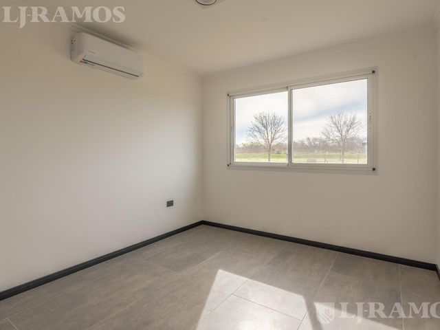 place photo 52