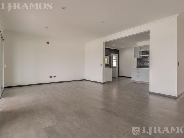 place photo 58