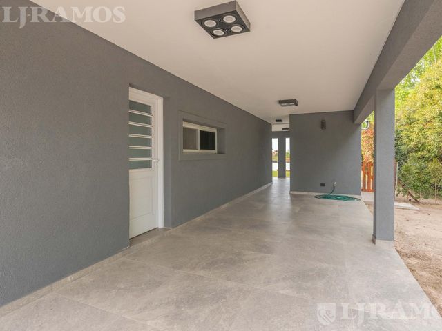 place photo 64