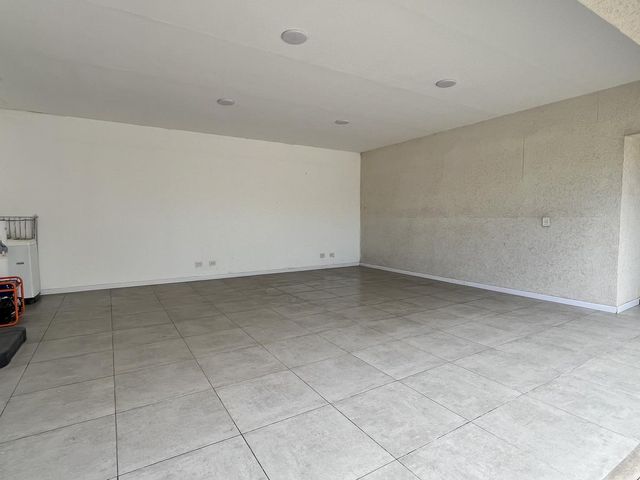 place photo 53