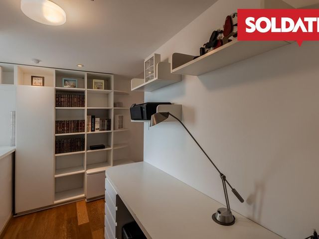 place photo 52
