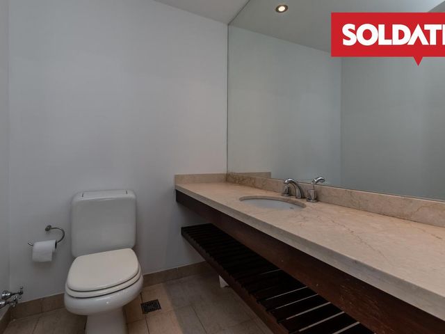 place photo 59