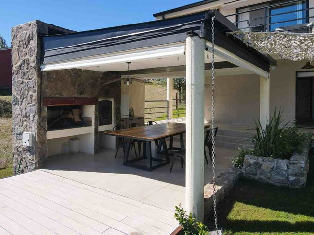 place photo 76