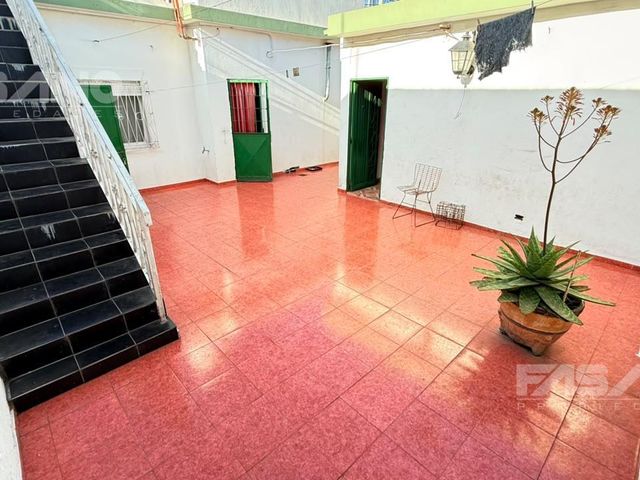 place photo 53