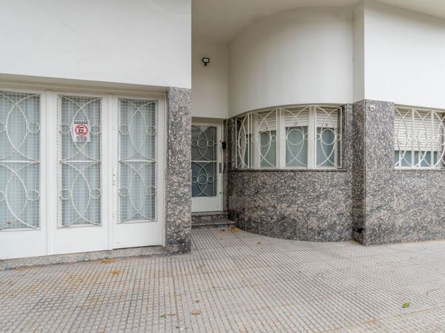 place photo 34
