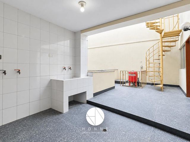 place photo 46