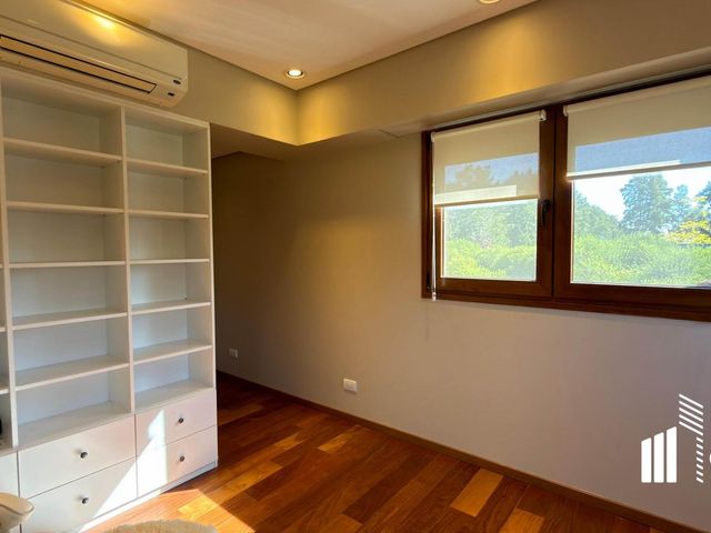 place photo 49