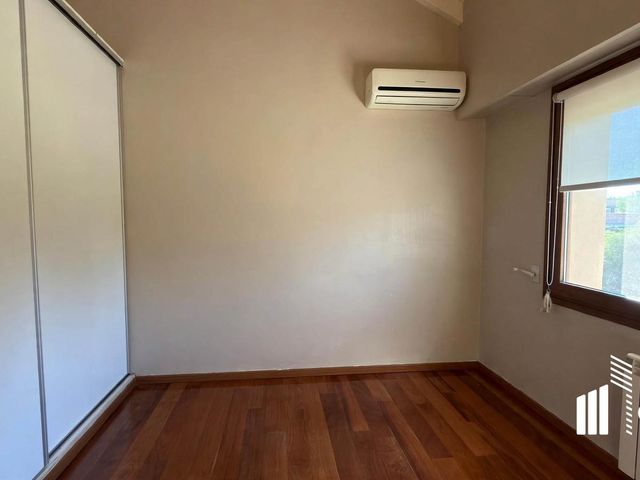 place photo 51