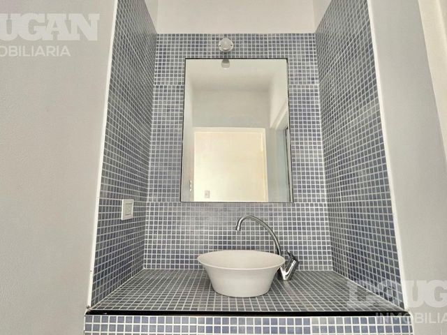 place photo 61