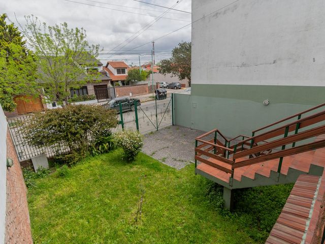 place photo 18