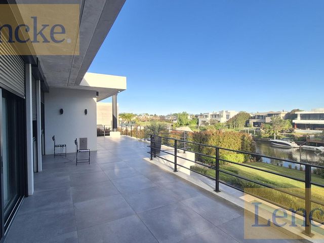 place photo 42