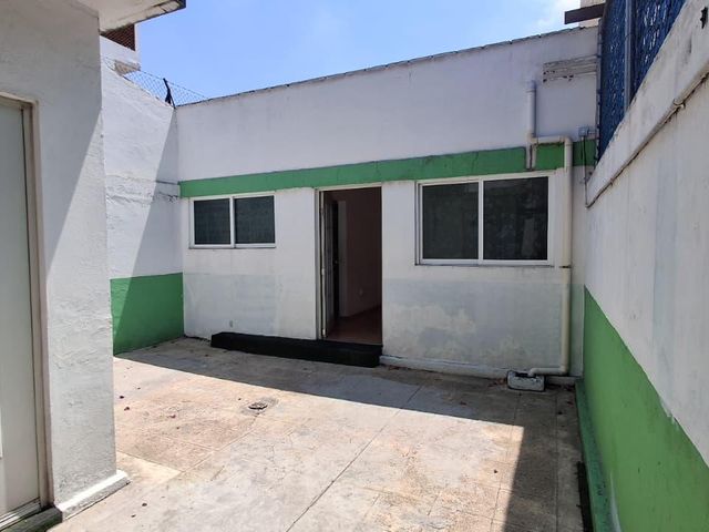 place photo 32