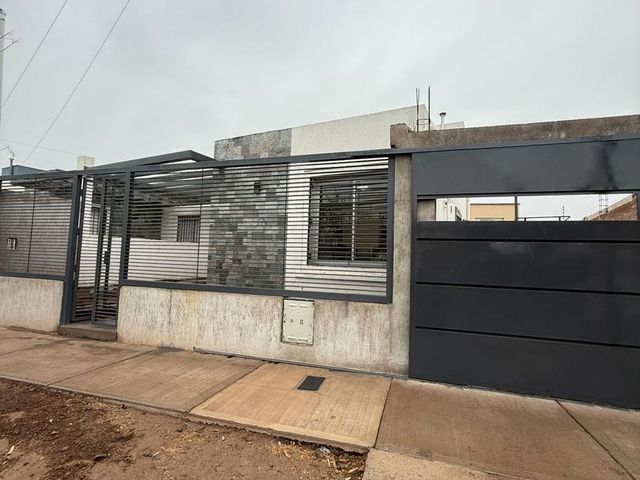 CASA EN ALQUILER