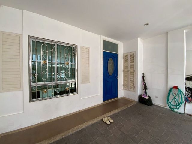 place photo 51