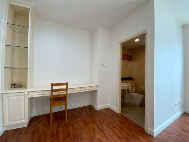 place photo 45