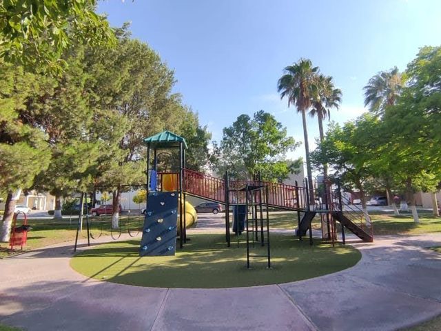 place photo 18