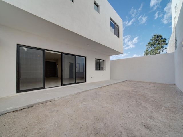 place photo 32