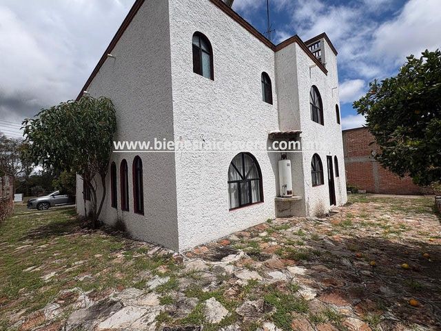 place photo 48