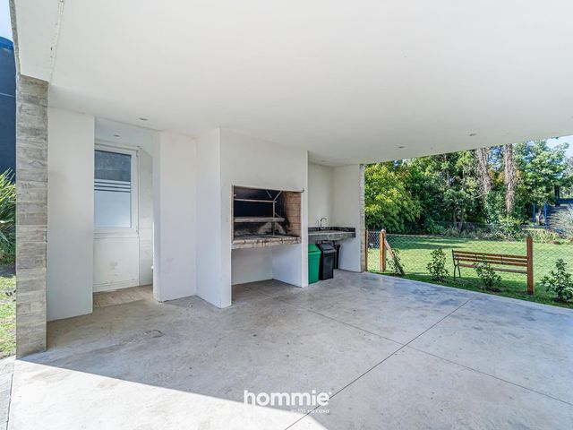 place photo 39