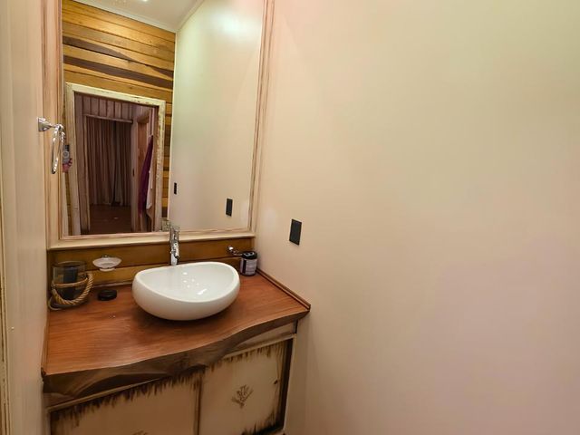 place photo 51