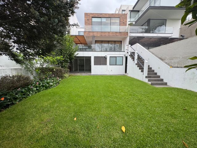 place photo 48