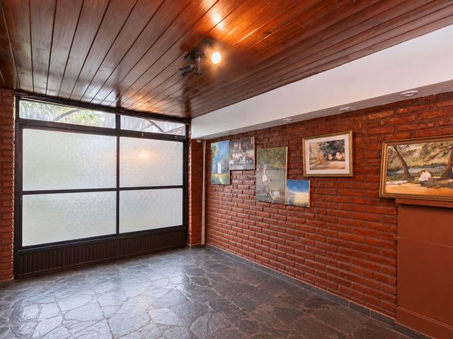 place photo 48