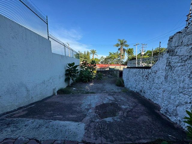 place photo 18