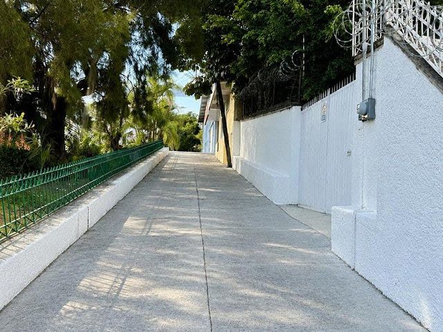 place photo 28