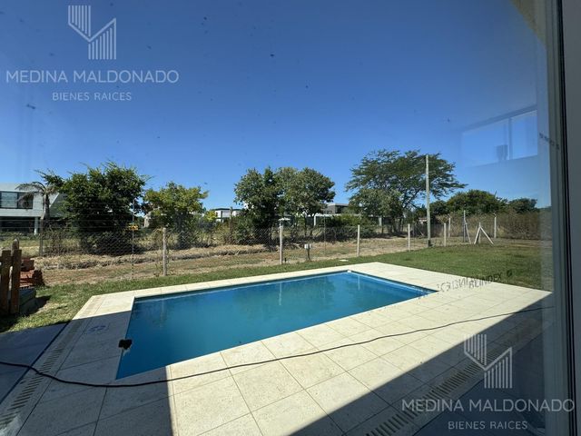 place photo 49