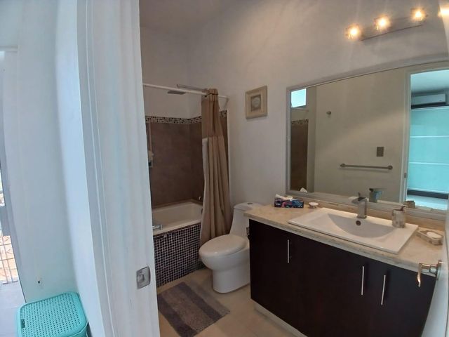 place photo 39