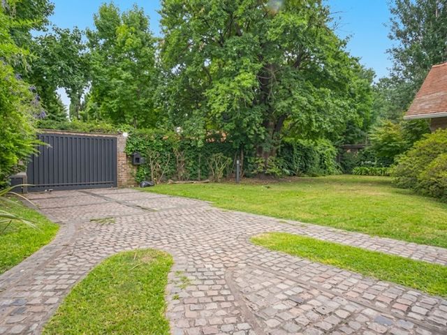 place photo 32