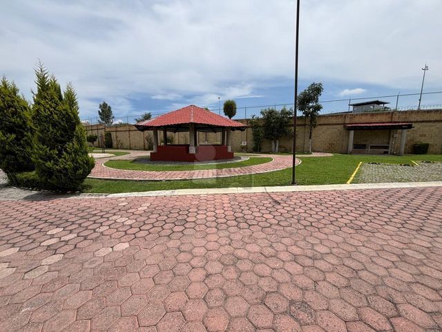 place photo 48