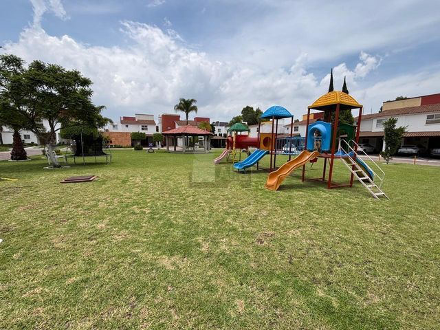 place photo 45
