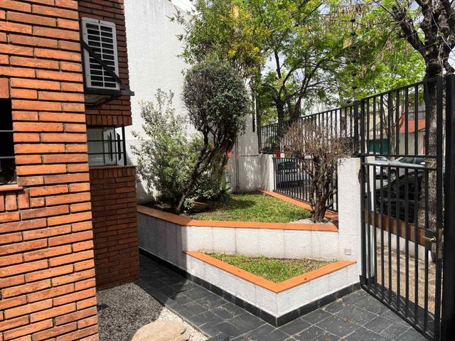 place photo 48
