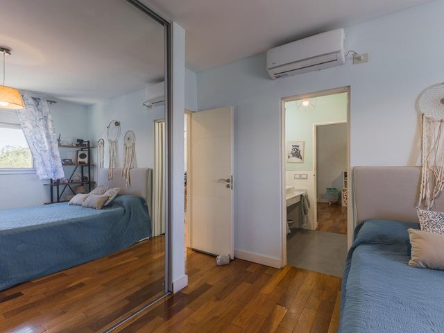 place photo 48