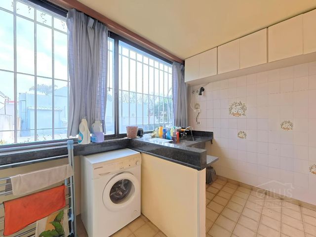 place photo 70