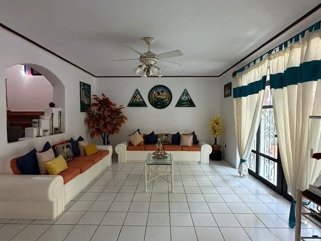 place photo 39