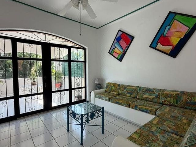 place photo 18
