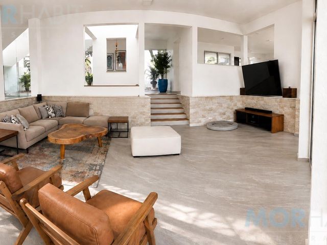 place photo 76