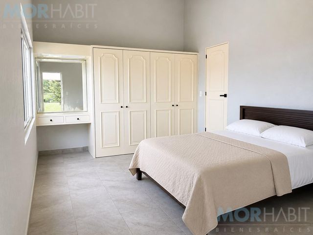 place photo 73