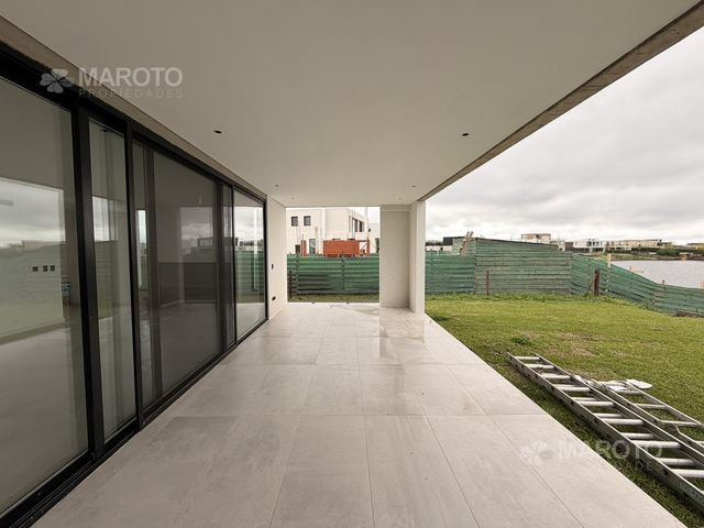 place photo 50