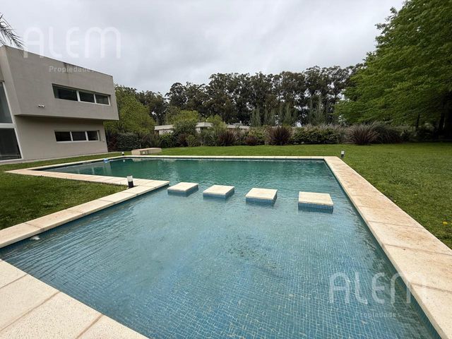 place photo 39