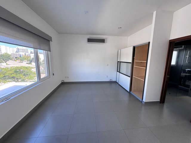 place photo 45