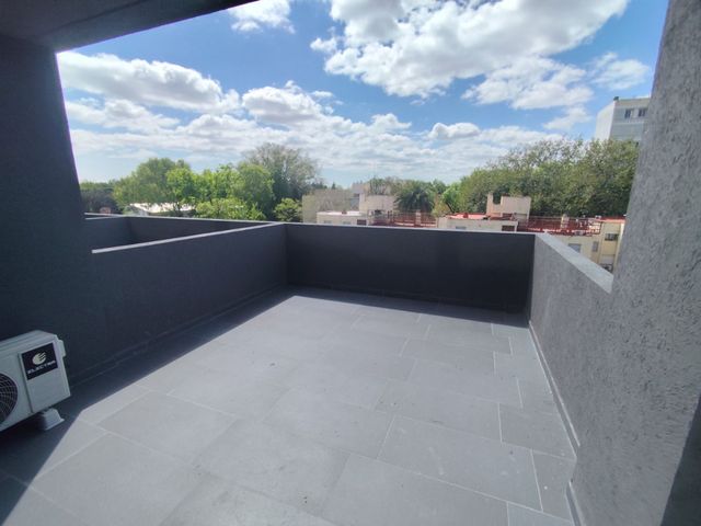 place photo 34