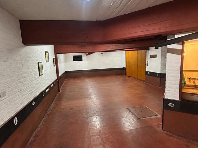 place photo 39