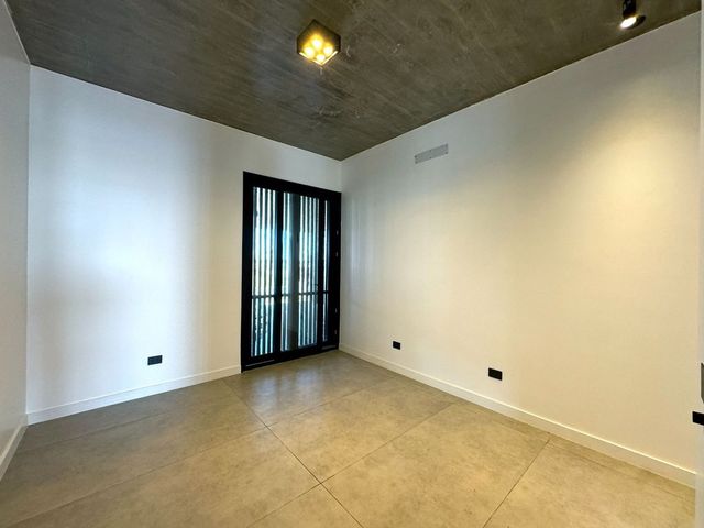 place photo 51