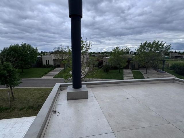 place photo 52