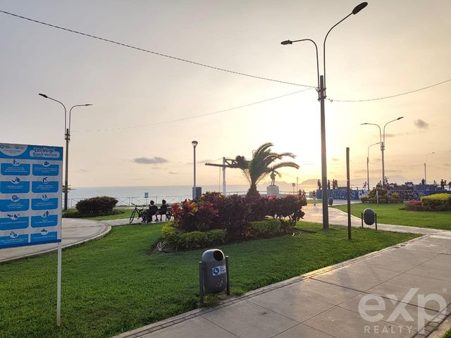 place photo 39