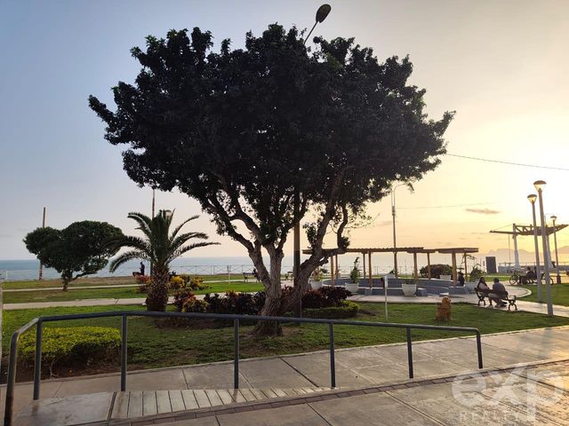 place photo 37
