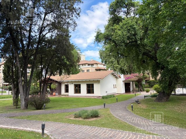 place photo 26